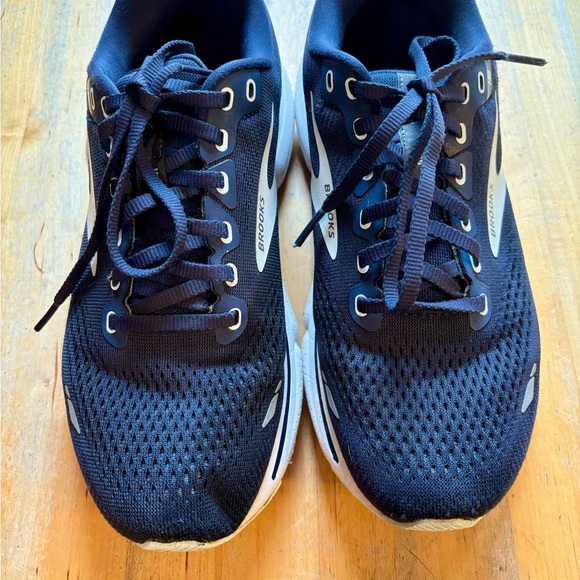 Ladies Brooks Ghost Sneakers Shoes Size 9 W blue immaculate - Picture 8 of 14